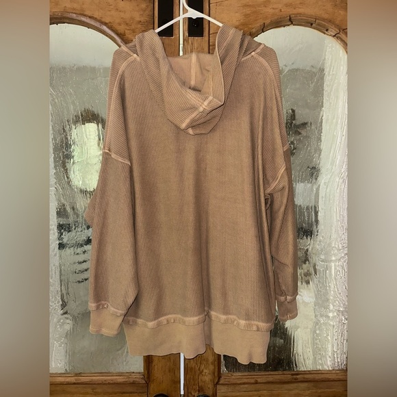 Aerie Tan Ribbed Henley Sweater - Picture 2 of 3